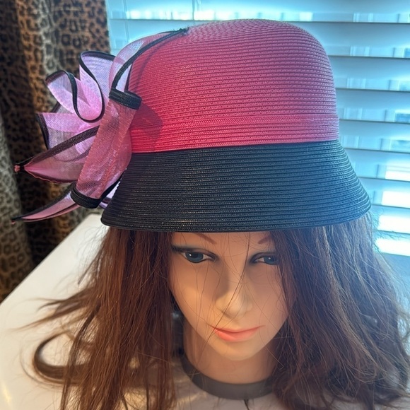 Fine Millinery collection by August Accessories pink and black hat - Picture 1 of 5